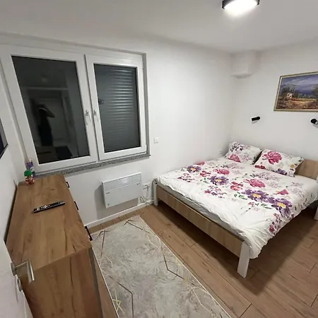 Apartment Mesic